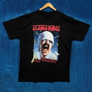 Scorpions Blackout Hard Rock Band Tee Size XL